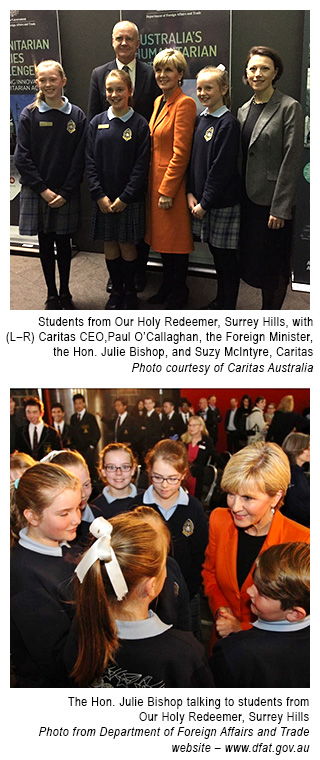 Julie Bishop with students from Our Holy Redeemer and Caritas CEO Paul O'Calaghan and Suzy McIntyre